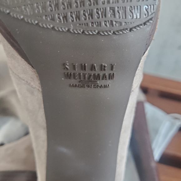 Stuart Weitzman Highland over the knew boots - Picture 11 of 12